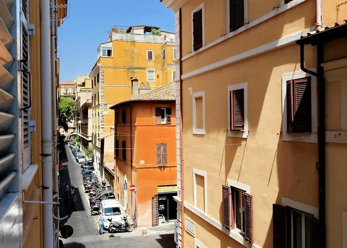 Borgo Pio Apartament *